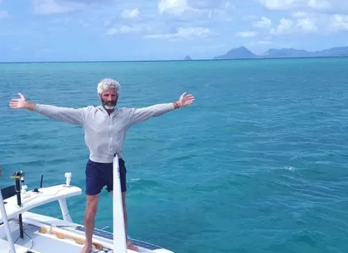 Hervé Le Merrer réussit sa traversée de l'Atlantique à la godille