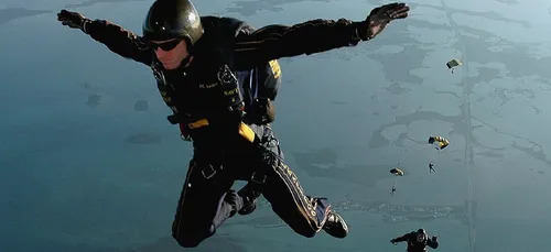 Un simulateur de chute libre unique en Bretagne