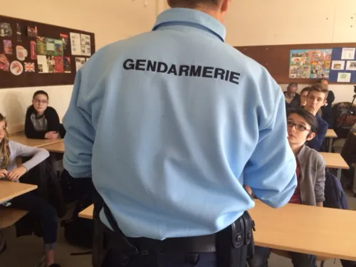 Les gendarmes jouent la proximité sur Facebook et ailleurs