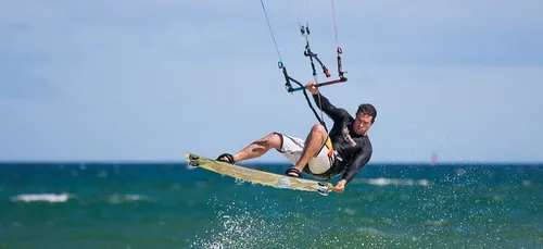 L1, hand, kite-surf ou marathon de la Loire ... : week-end sportif...