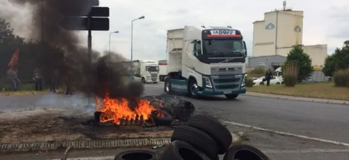 Menace de blocage des dépôts de carburant lundi