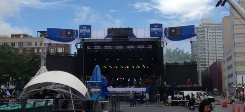 Avec Air Transat, on s'envole pour Montréal !