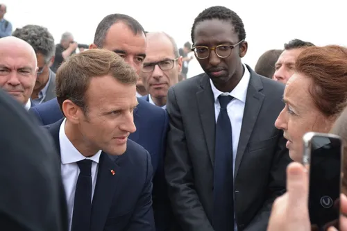 Macron en Bretagne : l'éolien, l'agroalimentaire et le Mondial !