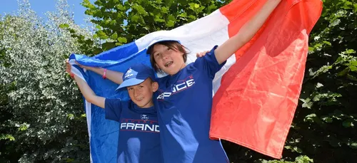 J-2 pour la Finale France-Croatie : les supporters ont leur maillot !