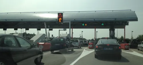 Départs en vacances : axes chargés dans l'Ouest