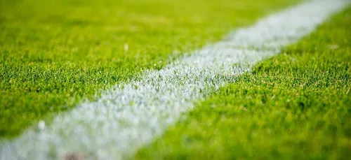 Le PSG cartonne, comme Laval en National