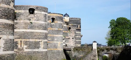 Hommage à Jean Monnier, à Angers