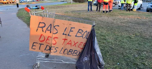 Gilets jaunes : l'inquiétude des commerçants