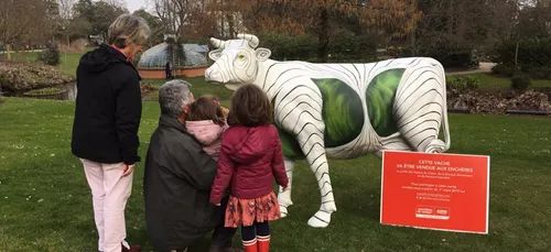 Les vaches du marathon de Nantes vendues aux enchères