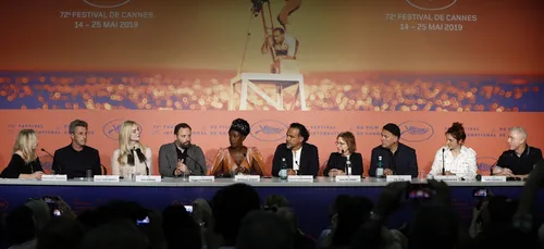 Moment d'émotion à Cannes, avec Angèle