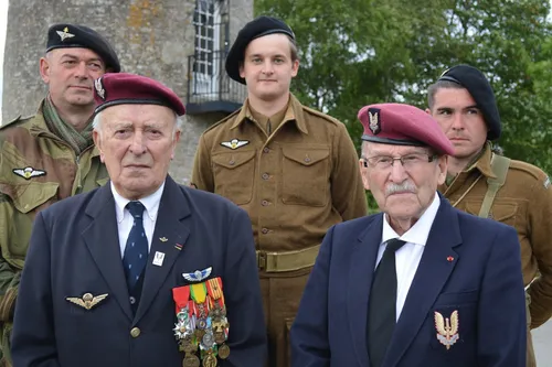 Parachuté en Bretagne il y a 75 ans