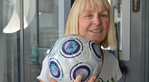 Eugénie Le Sommer : sa famille, sa première équipe !