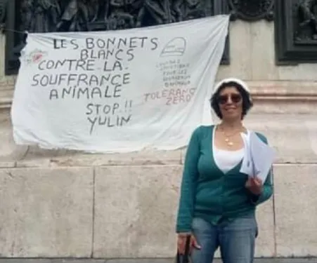 Une nantaise lance le mouvement des Bonnets blancs pour combattre...