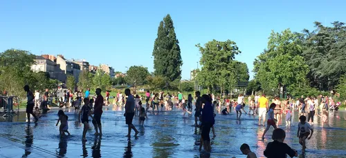 Le miroir d'eau de Nantes à l'arrêt pour entretien