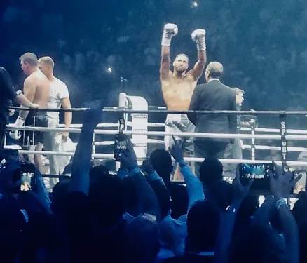 L'image du jour : Tony Yoka sans pitié à Nantes