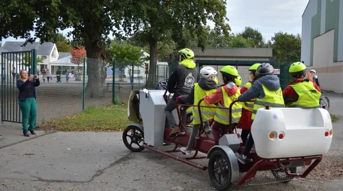 Partez en s'cool bus ce matin !