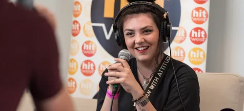 Hoshi en tournée en 2020