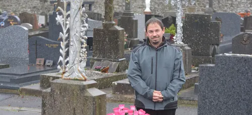 L'entretien des tombes c'est sa passion !