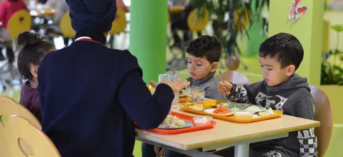 Saint-Nazaire revient au verre à la cantine