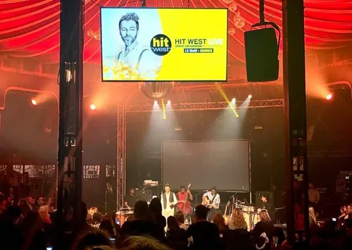 Christophe Maé part en live pour Hit West à Rennes