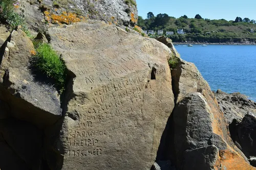 Mystère à Plougastel : 58 dossiers pour 2 000 euros à la clé