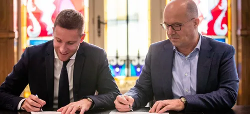 Le Puy du Fou se développe aux Pays-bas !