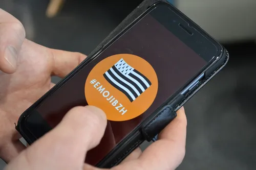 384 000 Gwenn ha Du sur Twitter