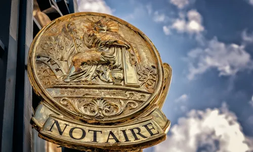 Les notaires au travail