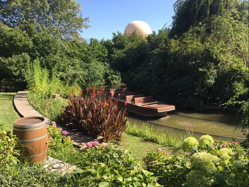 Terra Botanica prend son mal en patience