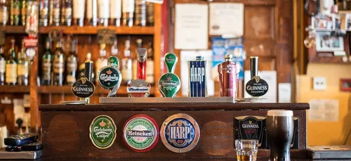 Pas de date d'ouverture pour les bars ...