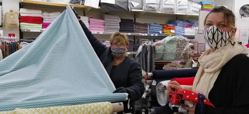 Ouverture des magasins de tissu : C’est la ruée !