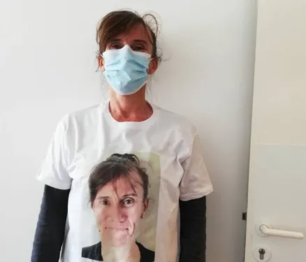 Une photo sur le t-shirt pour être reconnu(e)