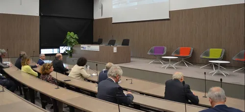 Vers une rentrée hybride à l'Université