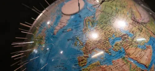 La terre perd son champ magnétique !