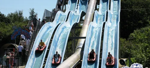 Carte Postale : La Récré des 3 Curés