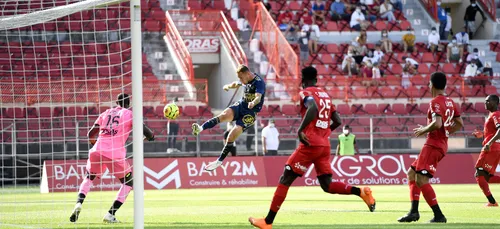 L’incroyable but de Cardona, façon «karatéka» ou «Shaolin Soccer»