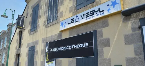 La colère des patrons de boîte de nuit !