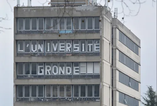 Confinement : la détresse psychologique des étudiants