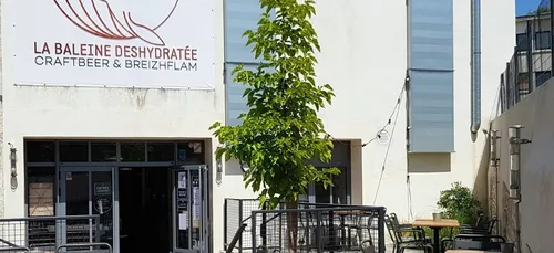 Pas de houblon dans les tireuses à bière, mais du gel...