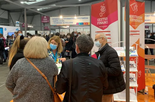 Parcoursup : La difficile orientation des lycéens pendant la crise