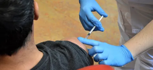 Les français tous vaccinés à la fin de l'été !