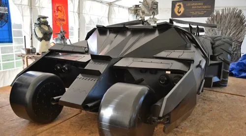 Une Batmobile grandeur nature, dévoilée près de Guingamp