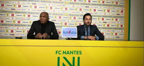 Antoine Kombouaré présenté par Franck Kita