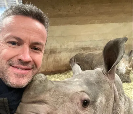 Le bébé rhinocéros de La Boissière-du-Doré attend son public