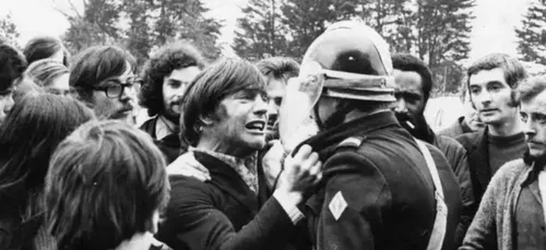 Cliché emblématique du conflit du Joint français à Saint Brieuc