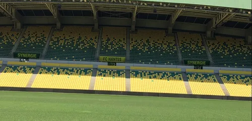 Match nul entre Nantes et Lorient, Paris surclasse L'OL