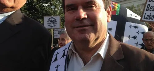 Pr&eacute;sidentielle : Christian Troadec &agrave; la recherche de...