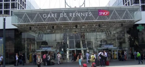 Rennes : il pr&eacute;tend avoir d&eacute;pos&eacute; une bombe...