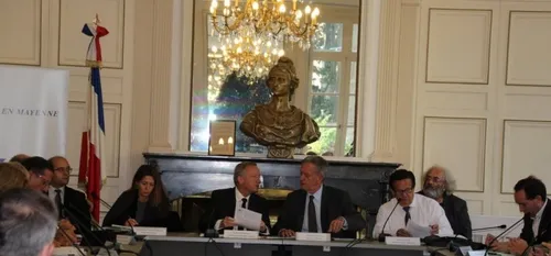 La fusion Loiron / Laval report&eacute;e &agrave; 2019