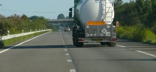 Op&eacute;ration coup de poing contre la laiterie d'Ancenis ce...